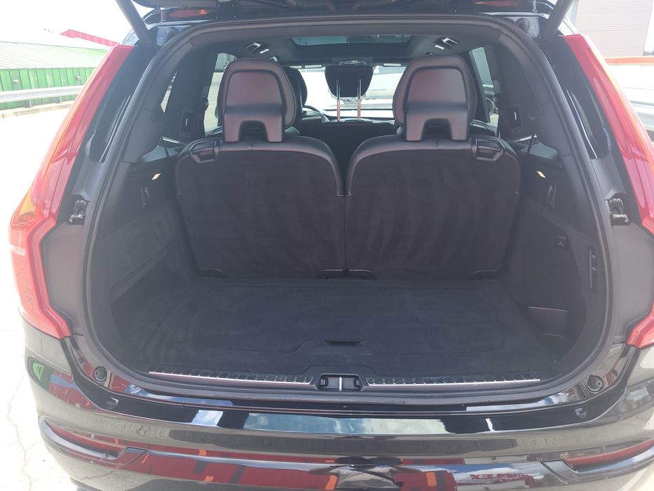 volvo xc90 R-DESIGN