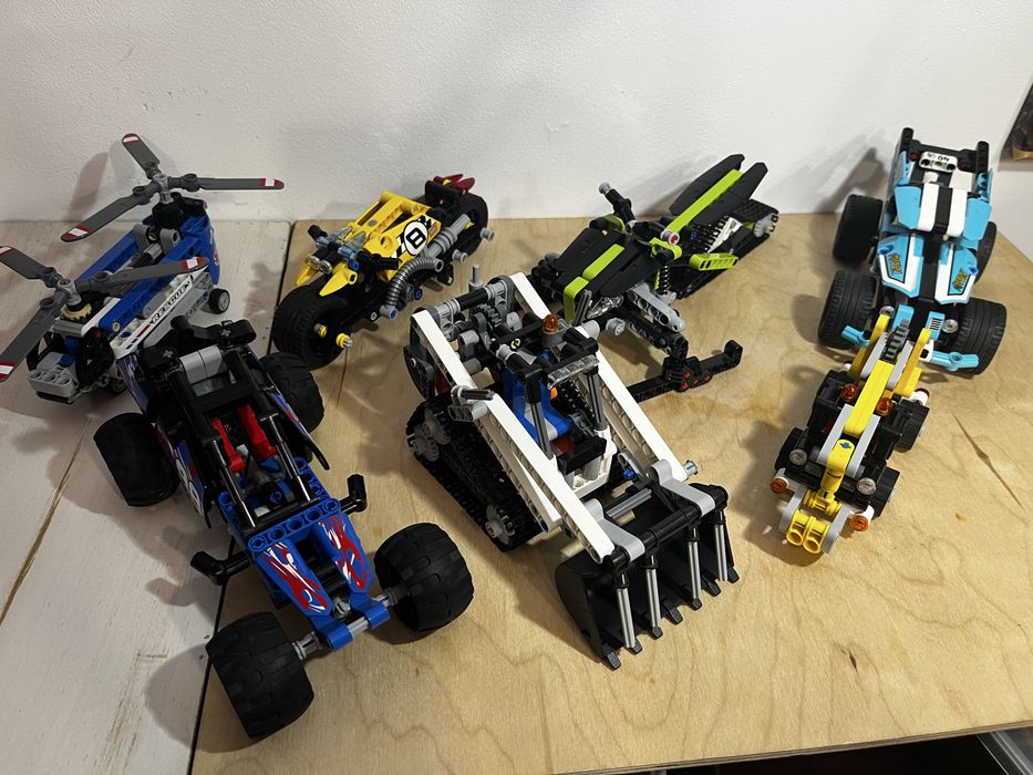 42010 lego technic wyścigówka