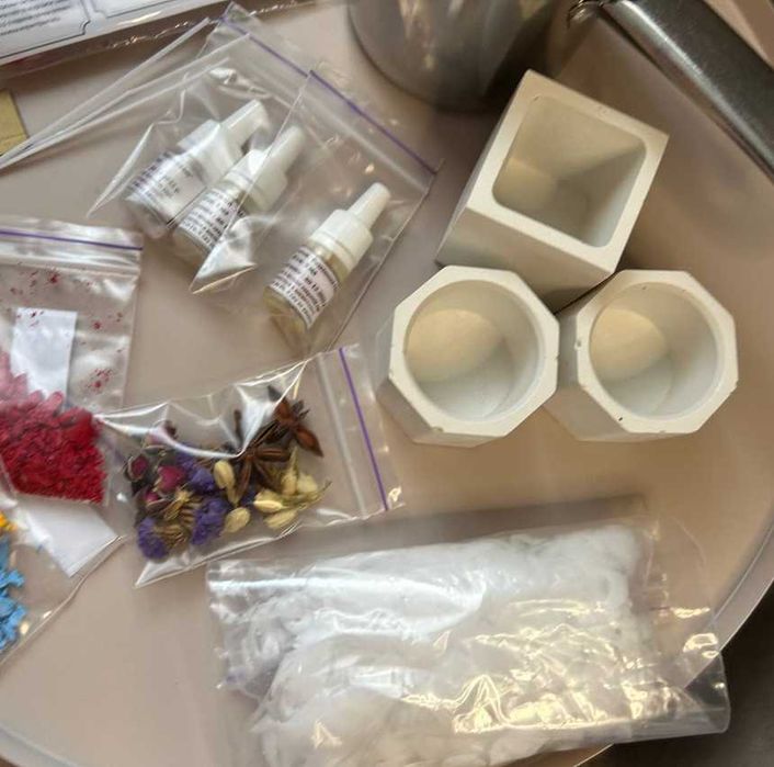 Творчий набір для створення перших свічок