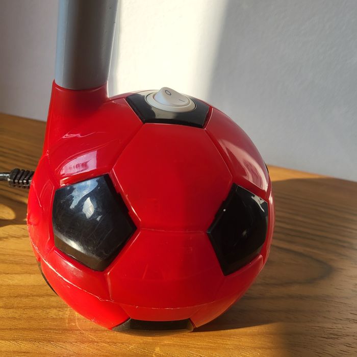 Lampka nocna lub na biurko