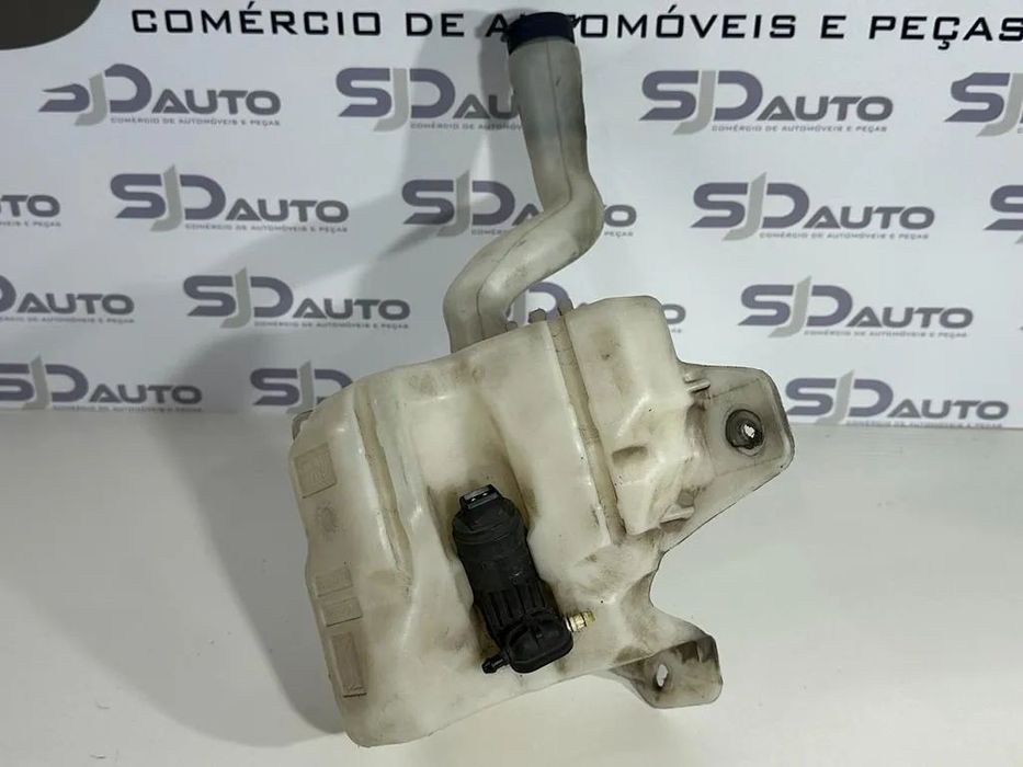 Reservatório Água Esguicho - Fiat Grand Punto