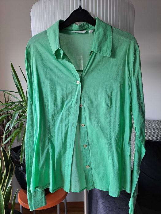 Blusa / camisa L verde da Mango