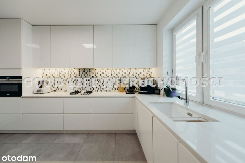 Dom 190M2 Nowa Wieś- Komfort, Styl, Piękny Ogród