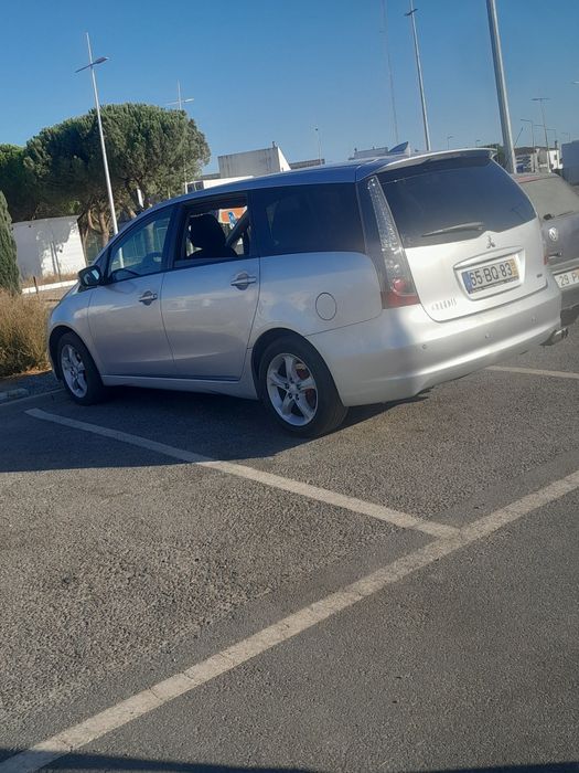 Mitsubishi grandis xl 7