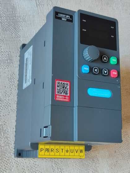 Частотник 5,5кВт ІР66 (220/220В; 380/380В; 220/380В) насос вентилятор