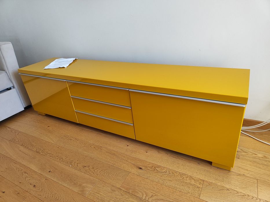 Szafka RTV Ikea żółta