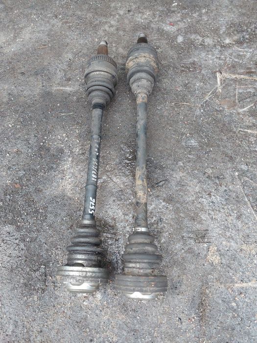 Półoś półośka bmw e 90 e 91 e 92 e 87 2.0 d diesel  prawa lewa e87 e90
