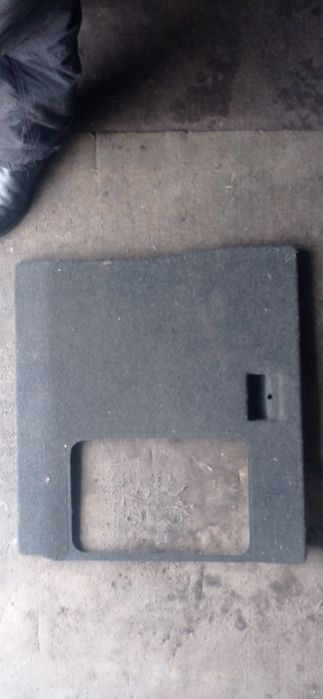 Декоративний захист заднього сидіння BMW