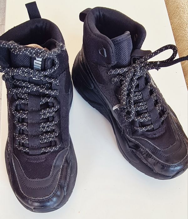 Продам ботинки PUMA