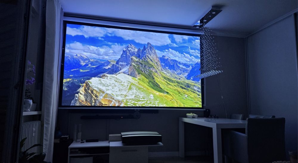 Projektor 4K Laserowy XGIMI Aura – Ultra Krótki Rzut (UST) | Stan Idealny