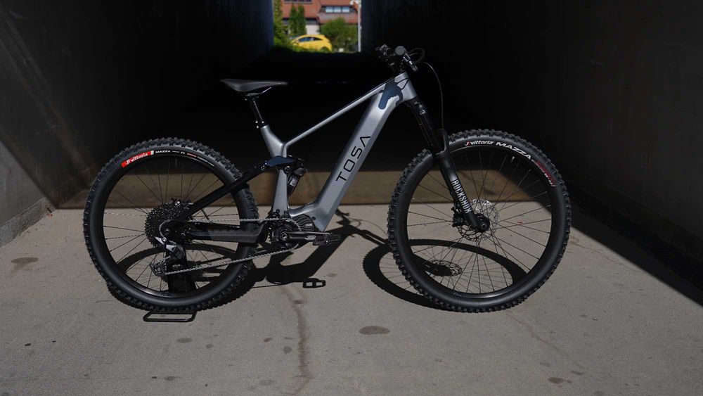 TOSA MATE rower elektryczny eMTB Silnik M510 Bateria 800Wh Moc 250W Karbon OUTLET