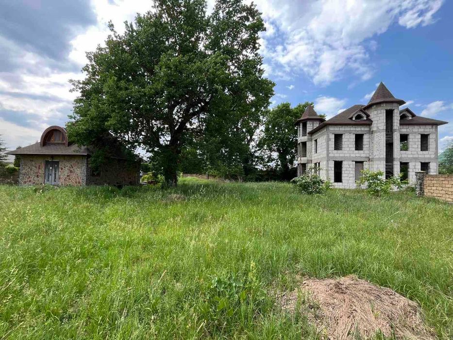 Продаж садового будинку та землі в с.Хотянівка Київської обл 96200$