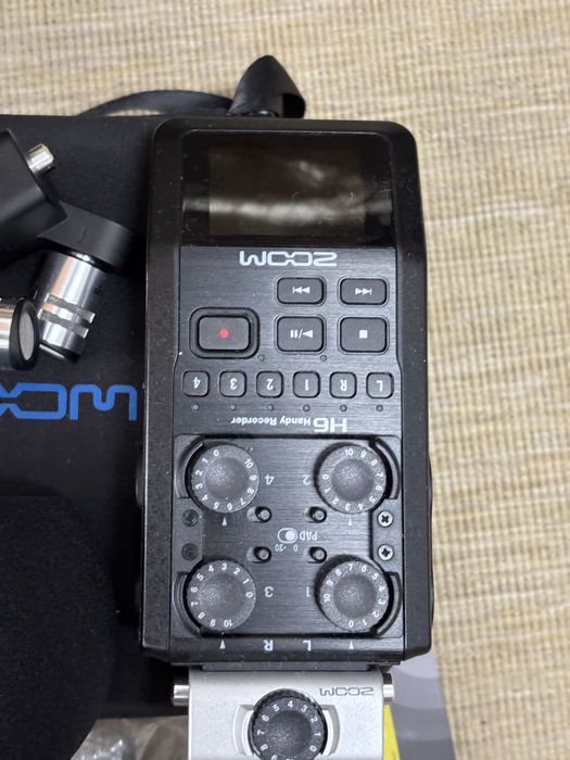 Zoom H6 Handy Recorder + cápsula XY + bolsa e acessórios