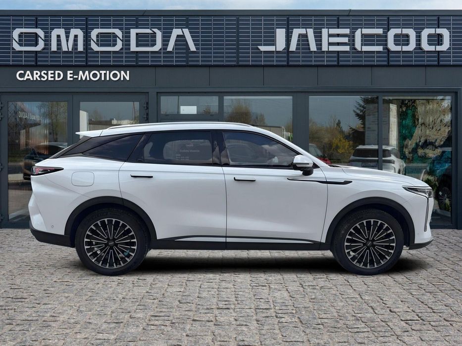 Omoda 9 Omoda 9 Star white, auto demo, czarna tapicerka