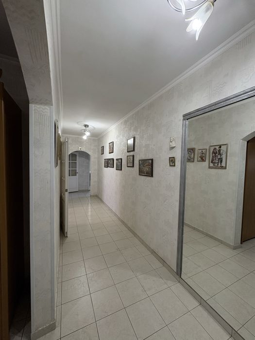 Продаж Бажана 36, 3кім., м.Харківська з видом на два озера