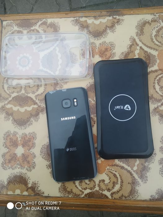 Продам робочий Samsung S7 4/32
