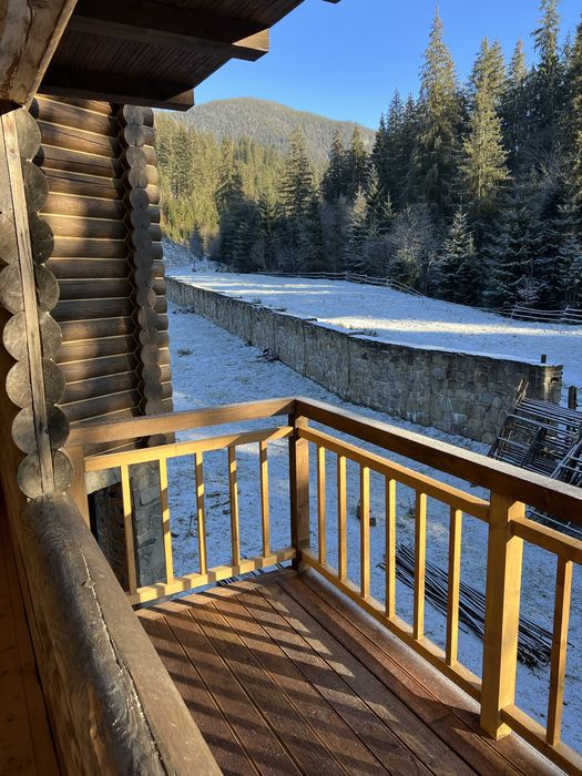 КОТЕДЖ (будинок) у Верховині