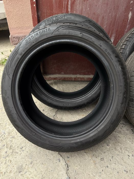 Triangle EffeXSport 235/45 R18 кінець 2023 рік