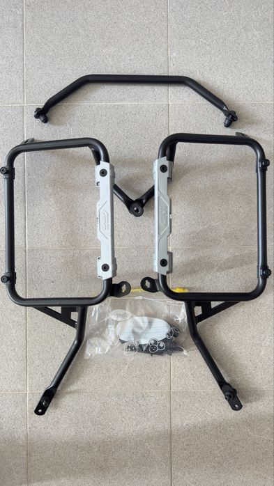 Suporte Malas Laterais  GIVI Trekker Outback BMW R1300GS