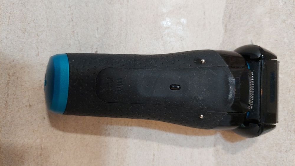 Vendo Máquina de Barbear Braun