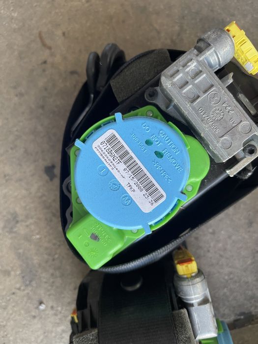 Cintos audi a4 b8 tráseiros