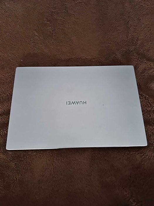 Portátil Huawei Matebook