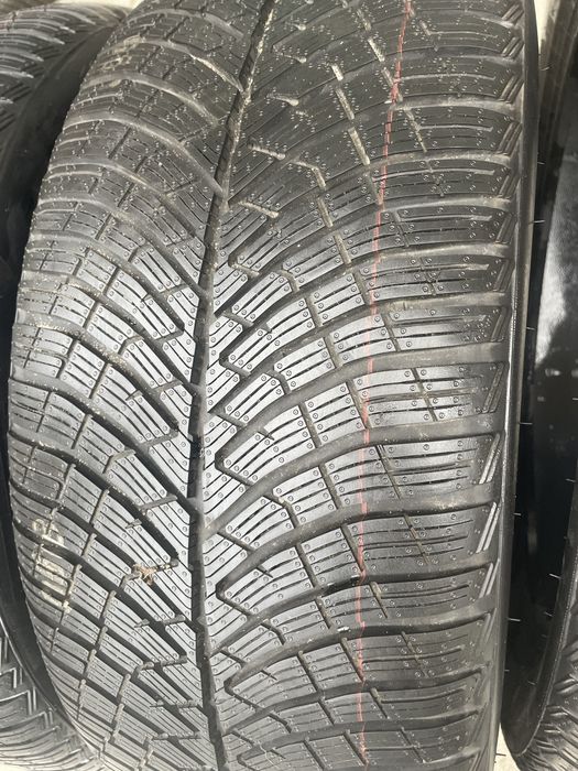 Шины зимние разноширокие 285/40/20 255/45/20 Pirelli Pzero Winter 2