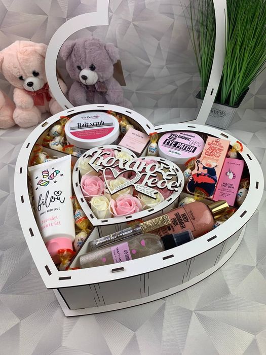 Жіночий набір для догляду за шкірою: ідеальний сюрприз на Валентина