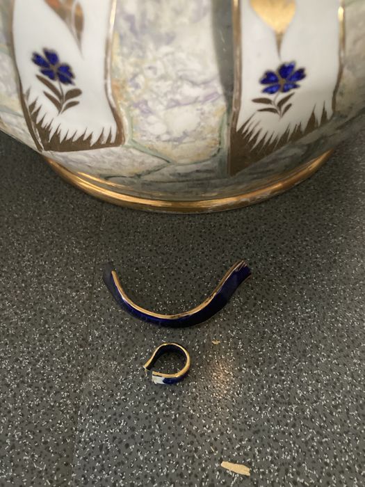 Jarra e candeeiro decoração