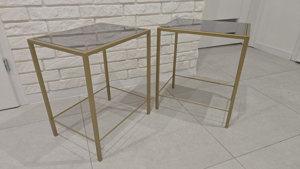 Dwa stoliki metalowe złote z szkło weneckim
