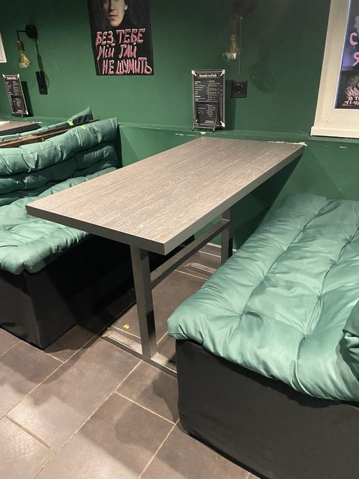 Диванчики і столи