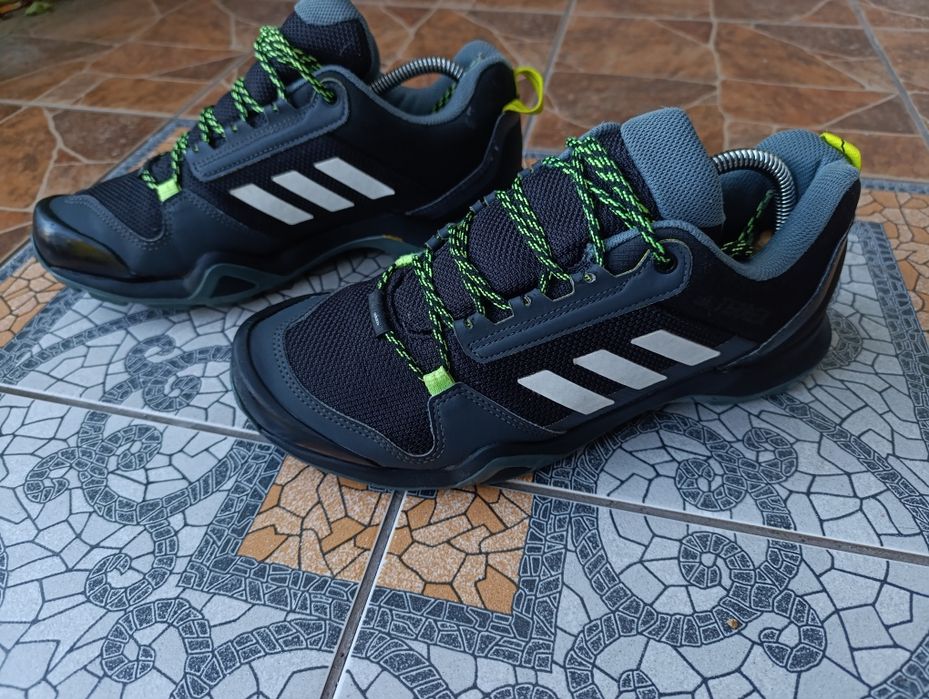 Adidas terrex 40p. чоловічі трекінгові кросівки.