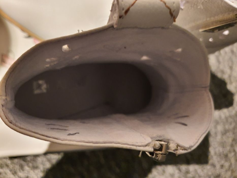 Kowbojki,botki,kozaczki Carinii skóra naturalna,obniżka świąteczna