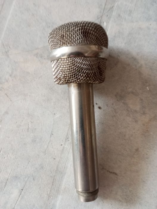 Мікрофон вокальний ретро