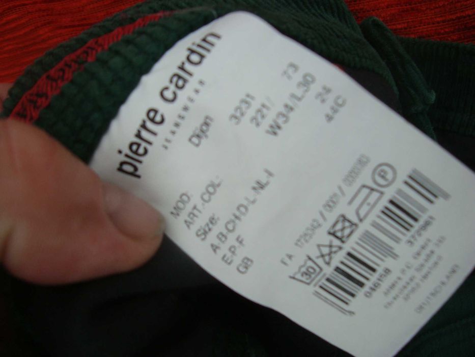 spodnie Pierre Cardin roz M- 34/30-sztruksy Super