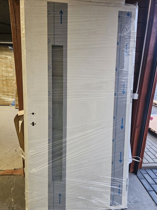 Drzwi zewnętrzne nowe 90 x 206