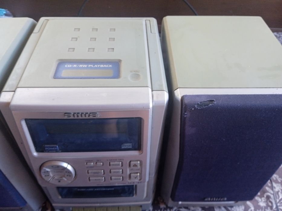 Музичний центр AIWA
