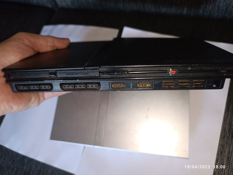 Duas ps2 3 comandos 6 cartões de memoria..ler descrição!!!