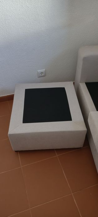 Sofá completamente novo/nunca usado