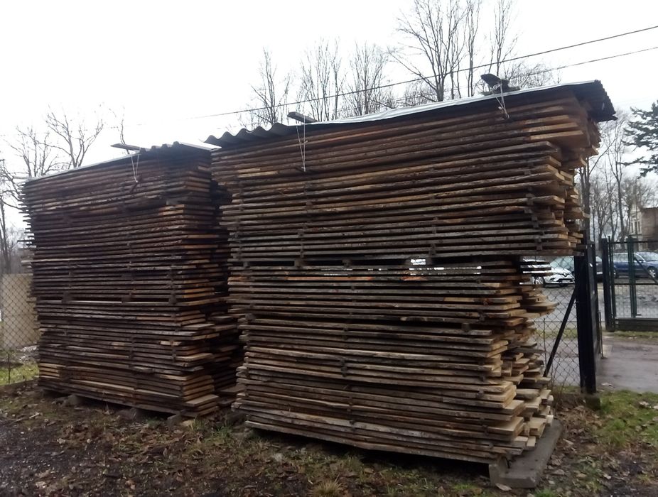 dąb sezonowany 25,,35,40,50,70 tarcica