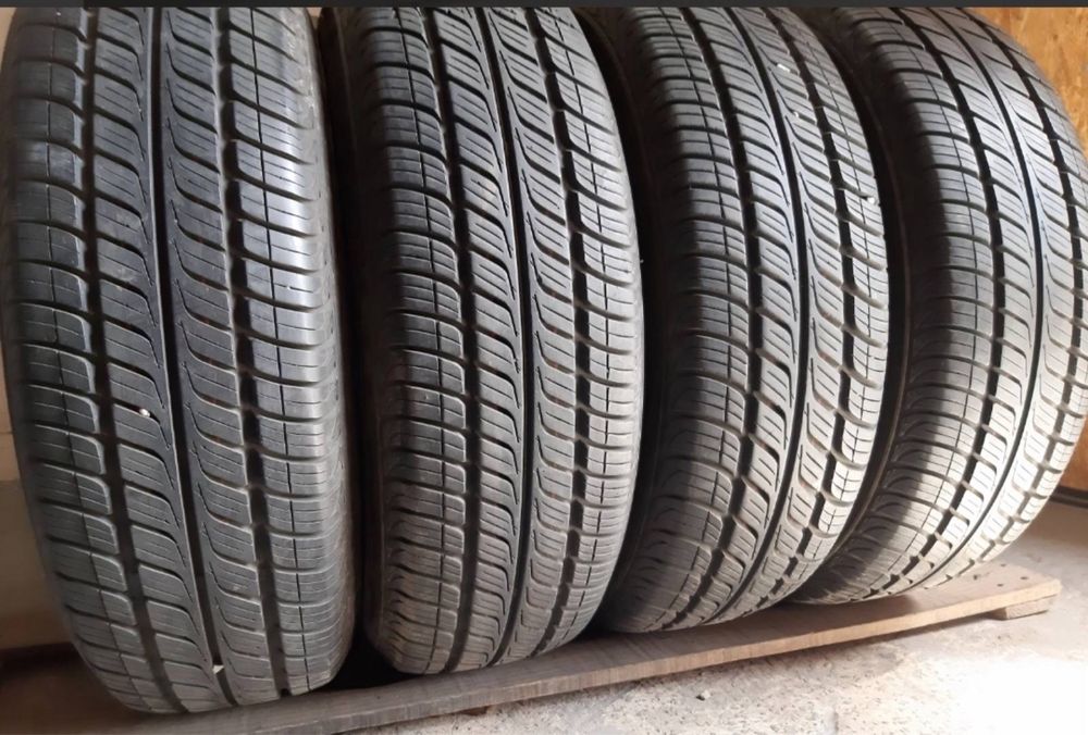 Резина R15 235/75 Toyo PremiumTuring шини літо комплект