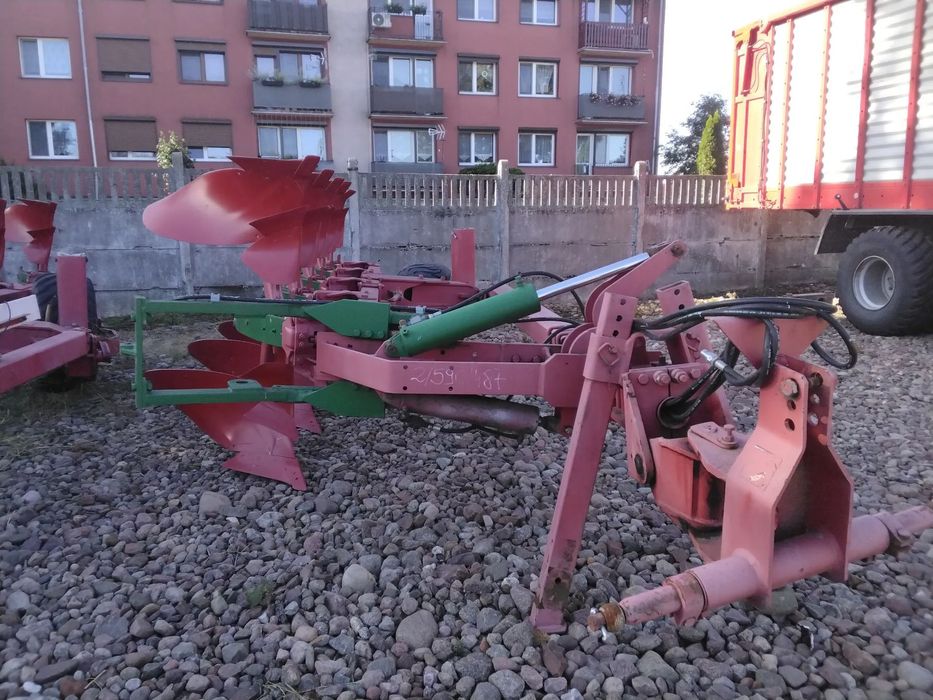 Kverneland PS 100  Pług Kverneland PS 100