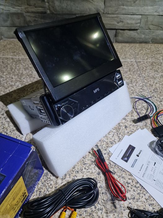 autorrádio multimédia 1 DIN universal com ecrã tátil retrátil de 7 polegadas e câmara machado atraz