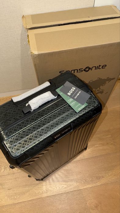 Malas de viagem Samsonite novas por estrear.