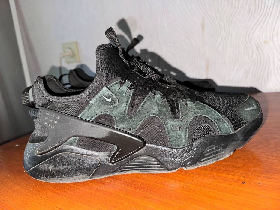 Продам кросівки Nike