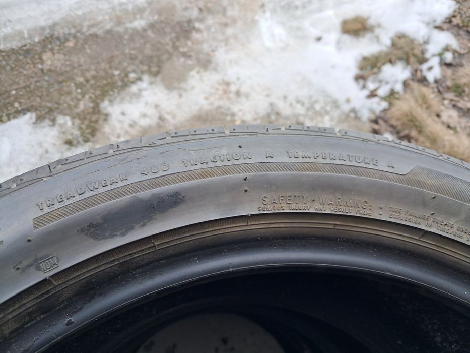 Продам Резину Bridgestone Potenza 235/45/18 M+S