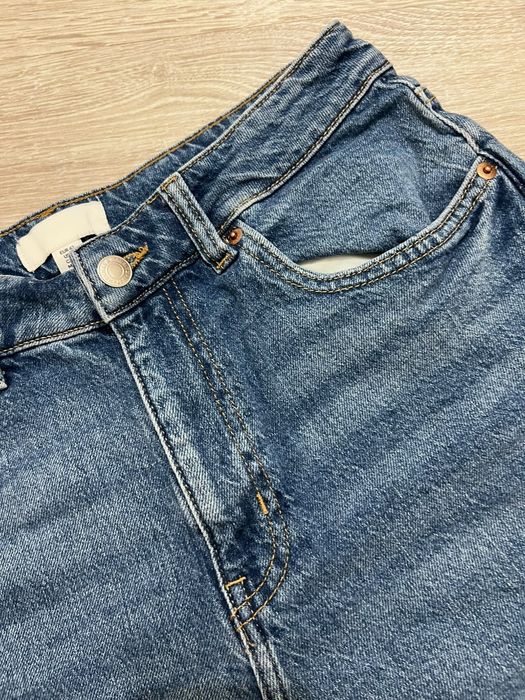 Джинсова класика від H&M: базові шорти на високій посадці