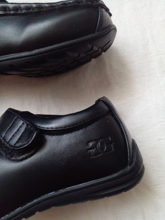 Туфлі на хлопчика 26 р