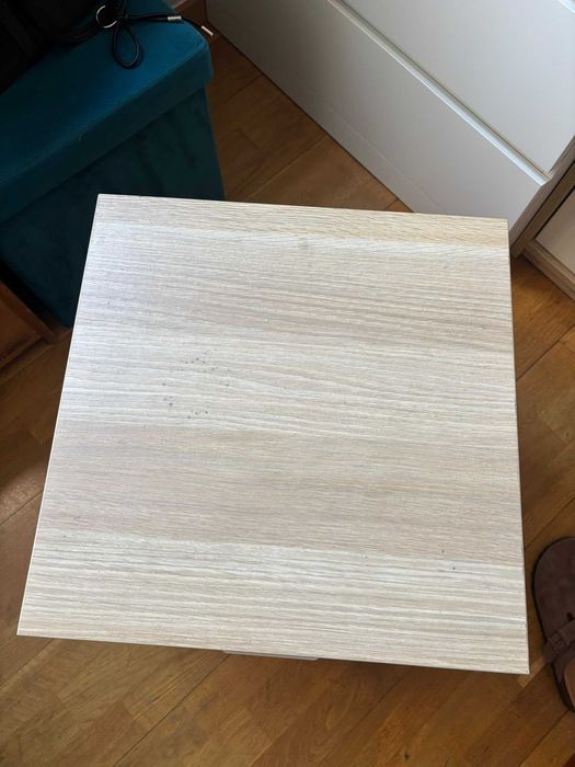 Mesa de Cabeceira