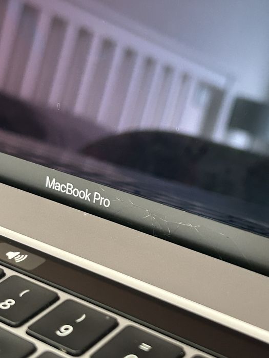 MacBook pro 16” (2019)